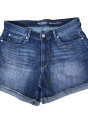 Levis Signature High Rise Denim Jean Shorts Size 12 NWOT